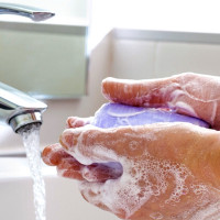 Xem thí nghiệm này, bạn sẽ không bao giờ quên rửa tay trước khi ăn