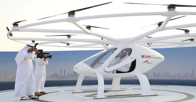 Taxi bay đầu tiên trên thế giới ở Dubai