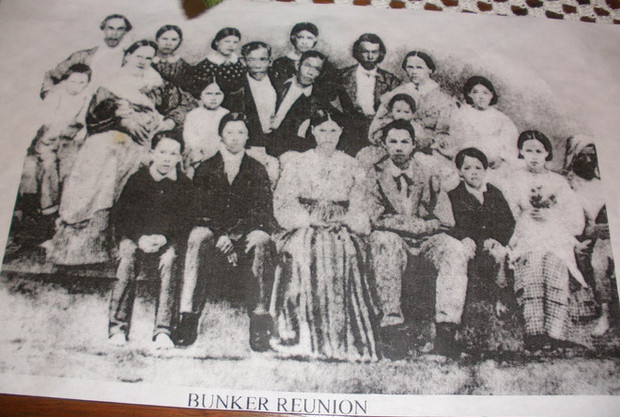 Đại gia đình nhà Chang - Eng