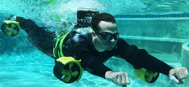 Thiết bị phản lực được lấy cảm hứng từ bộ giáp Người Sắt