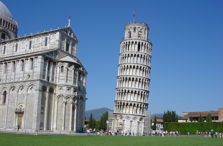 Tháp nghiêng Pisa - Kiến trúc kì lạ của thế giới - KhoaHoc.tv