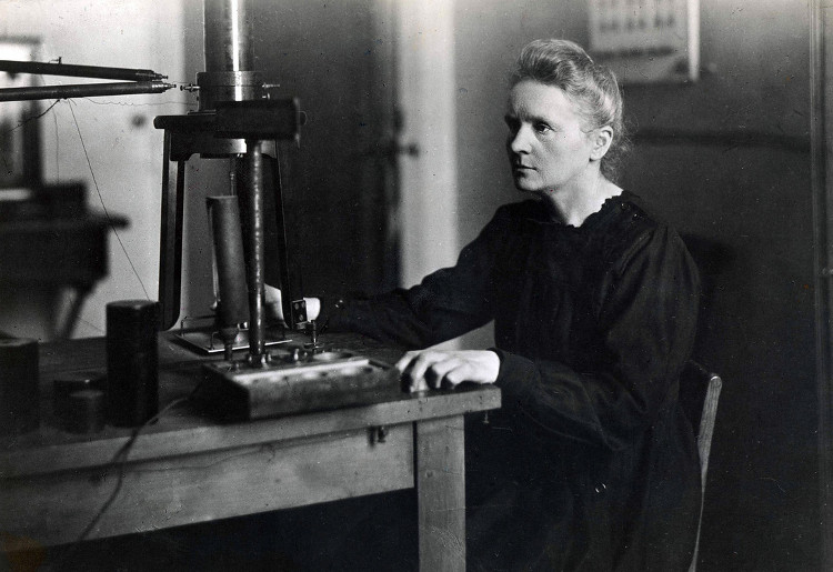 Chỉ 17 nhà khoa học nữ từng đoạt giải Nobel, vì sao?