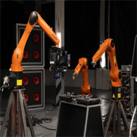 Video: Mời nghe album nhạc được tạo ra bởi robot công nghiệp