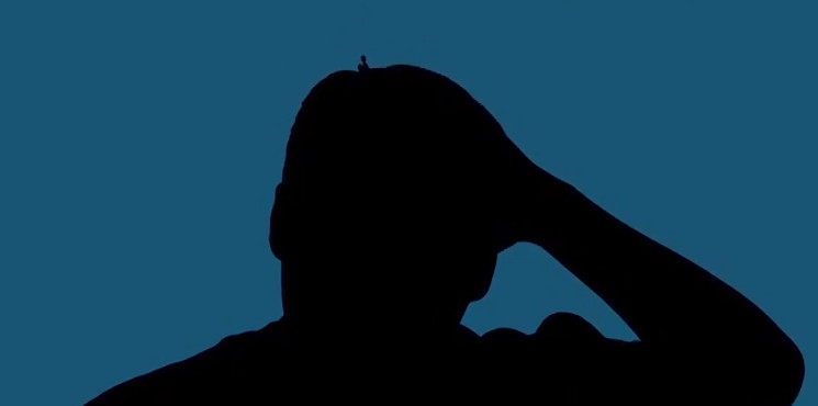 Chuyển động của não làm giãn dần và tách các nơ ron thần kinh ra.