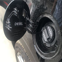 Điều gì xảy ra khi bơm nhầm xăng vào ô tô chạy dầu?