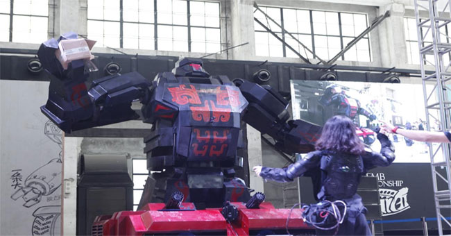 Robot Trung Quốc sẵn sàng đại chiến với robot Mỹ, Nhật