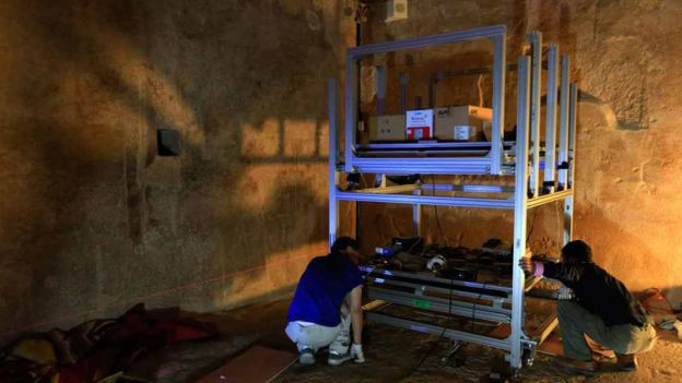 Phát hiện căn hầm khổng lồ đầy bí ẩn trong lòng kim tự tháp Ai Cập