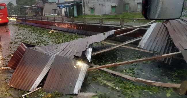 20 người chết, 17 người mất tích vì bão Damrey