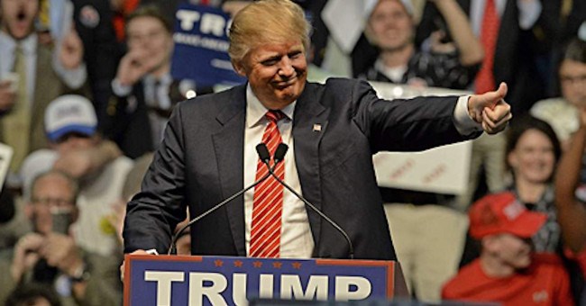 Điều ít người biết đằng sau lớp áo vải của ông Trump