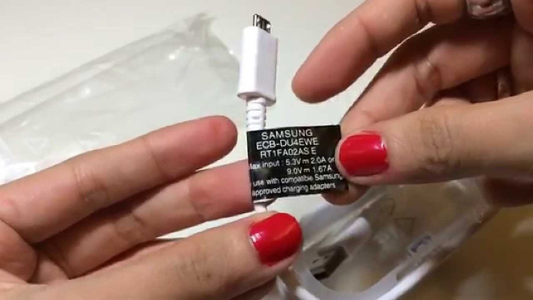 Quy tắc cần nhớ đề phòng cháy nổ khi cắm sạc điện thoại