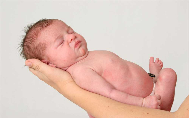 Bí mật ngôi làng kì lạ nơi suốt 50 năm không có đứa trẻ nào ra đời