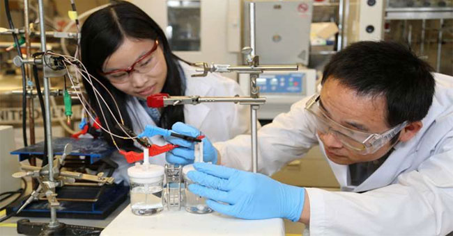 Tìm ra chất xúc tác mới có thể chuyển CO2 thành năng lượng sạch