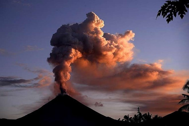 Không phải magma, đây mới là thứ nguy hiểm nhất từ núi lửa
