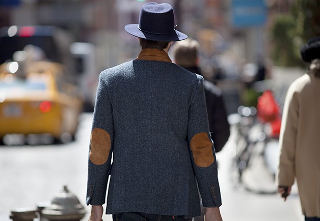 Fashionista nào cũng từng mặc áo có miếng vá này nhưng ý nghĩa của nó là gì thì đố bạn biết đấy!