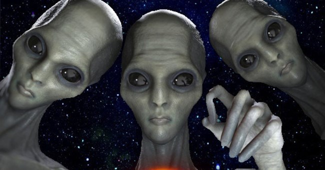 Tiết lộ sốc về kế hoạch "hoàn hảo" tấn công người ngoài hành tinh