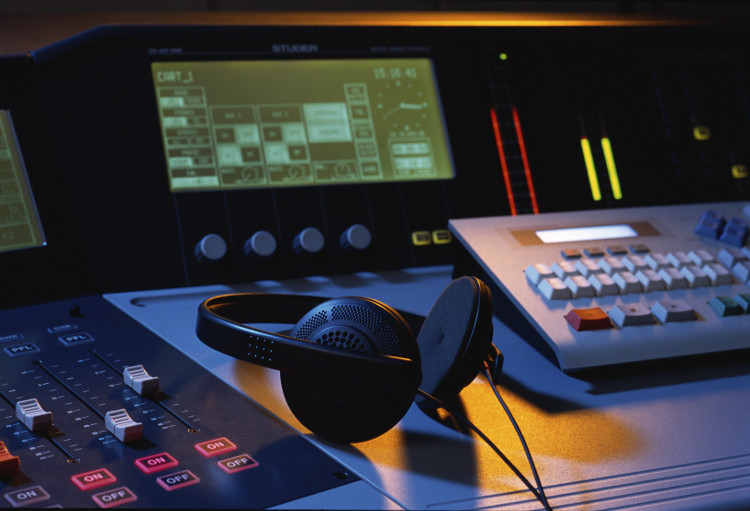 Na Uy trở thành nước đầu tiên ngừng phát sóng FM