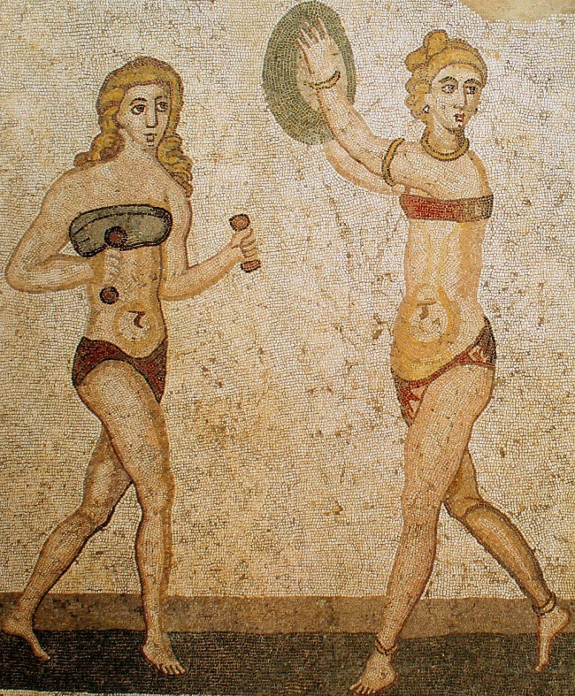 Bức tranh khảm cho thấy phụ nữ La Mã xưa rất thích môn thể dục.