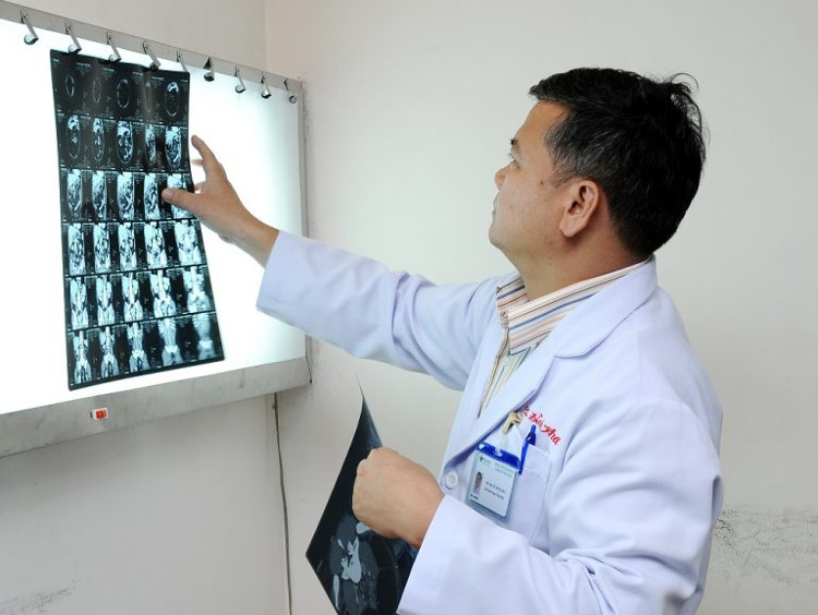 Những điều cần biết về phương pháp tán sỏi thận qua da