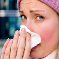 5 cách phòng tránh viêm mũi dị ứng lúc chuyển mùa