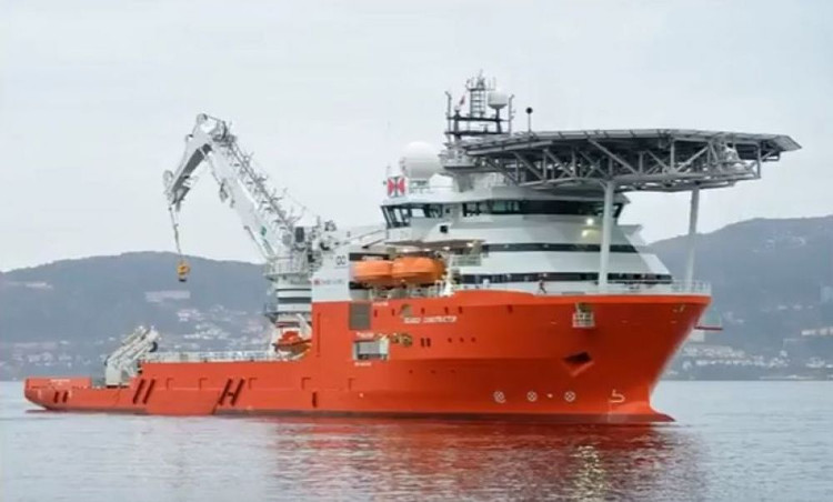 Tàu tìm kiếm MH370 bất ngờ xuất hiện ở cảng Úc sau 
