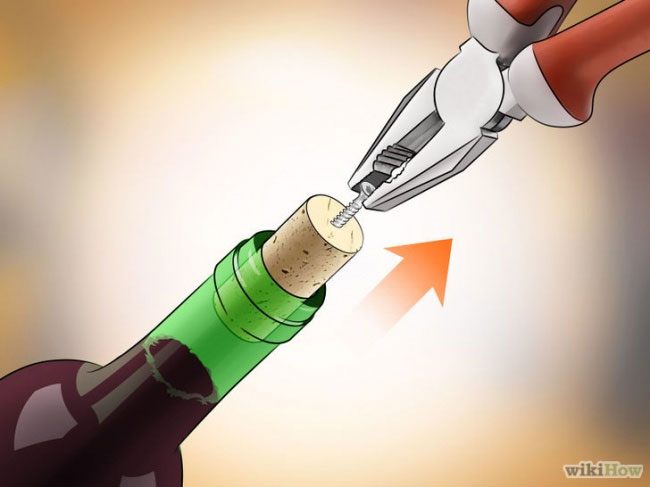 Bí kíp mở rượu vang không cần dụng cụ mà quý ông nào cũng phải biết!