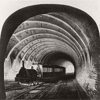 Đột nhập hệ thống tàu điện ngầm London hơn 100 năm trước