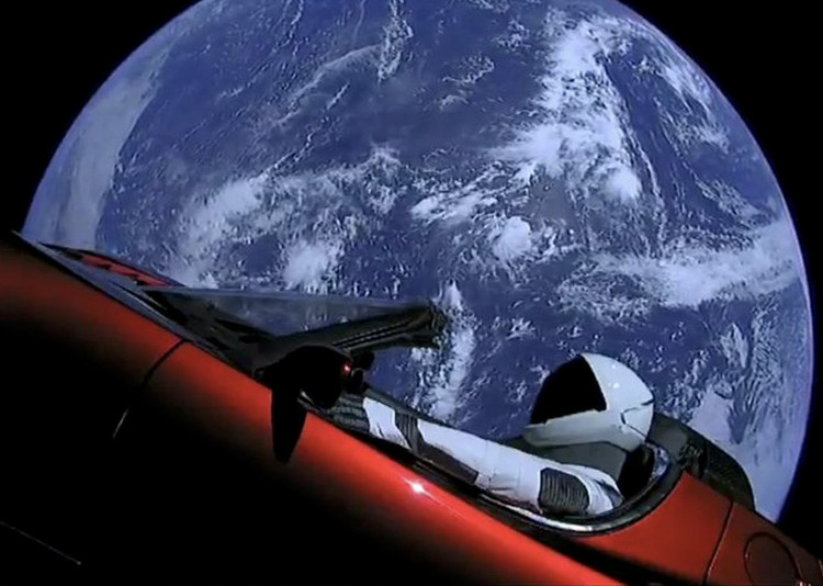 12 điều bạn có thể không biết về tên lửa Falcon Heavy của SpaceX