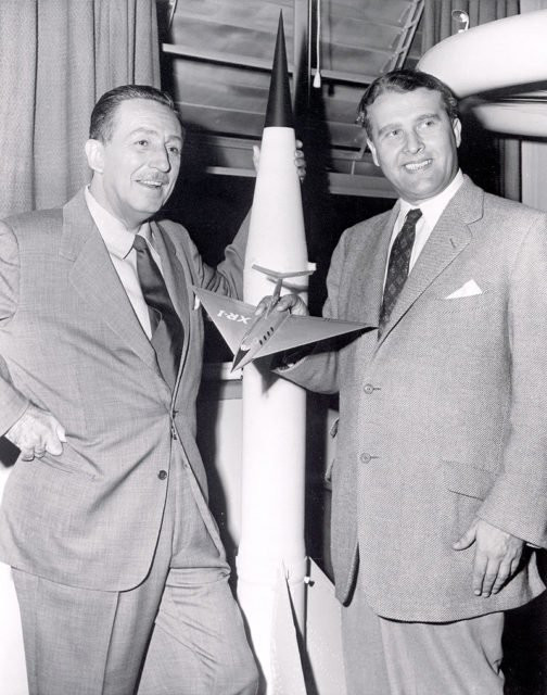 Công cuộc thuộc địa hóa sao Hỏa của Elon Musk đã được tiên đoán trước từ năm 1952?