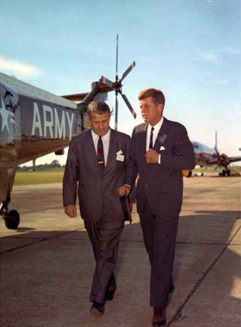 Công cuộc thuộc địa hóa sao Hỏa của Elon Musk đã được tiên đoán trước từ năm 1952?