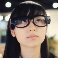 Nhật Bản phát triển loại kính chuyển chữ thành âm thanh