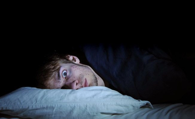 Đây là cảm giác của tôi khi bị bóng đè và những gì khoa học nói về nó