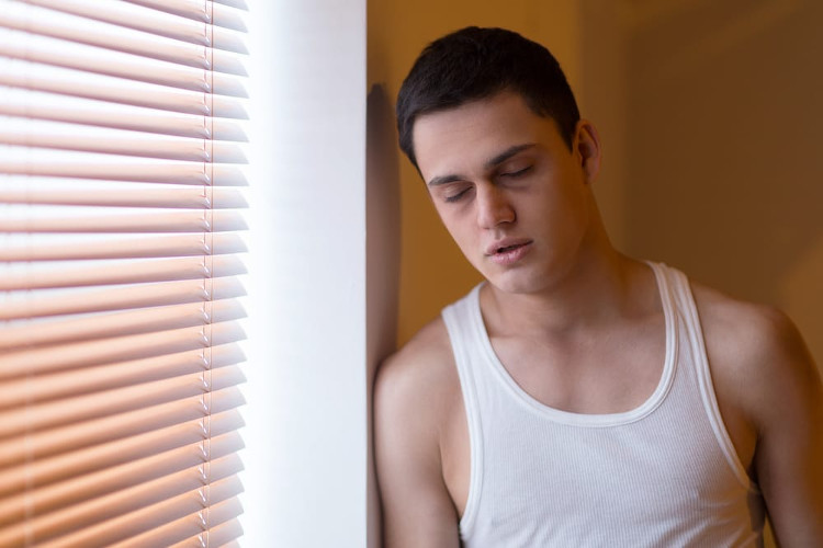 Dấu hiệu nhận biết người nghiện ma tuý đá
