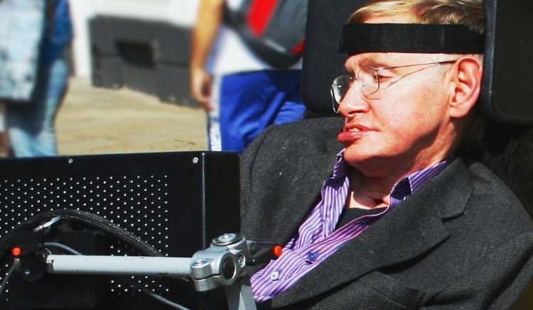 “Hack” não giáo sư Stephen Hawking