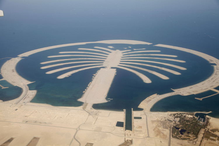 Công cuộc lấn biển xây đảo khổng lồ của Dubai