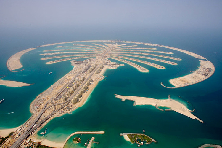 Công cuộc lấn biển xây đảo khổng lồ của Dubai