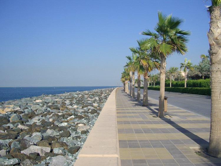 Công cuộc lấn biển xây đảo khổng lồ của Dubai