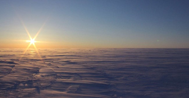 Đại dương trong lòng Trái Đất chứng minh sinh vật ngoài hành tinh tồn tại?