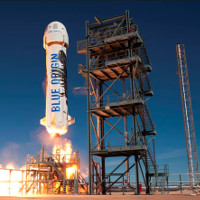 Công ty Blue Origin có thể sẽ cho du khách thám hiểm không gian trong năm nay
