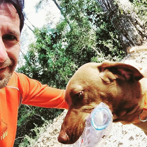 Plogging là gì, và tại sao nó lại được cả thế giới ủng hộ?
