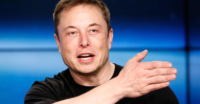 Tên lửa siêu mạnh của SpaceX, thấy lo nhiều hơn thích