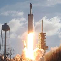 SpaceX phóng tên lửa đẩy Falcon 9 mạnh nhất từ trước tới nay
