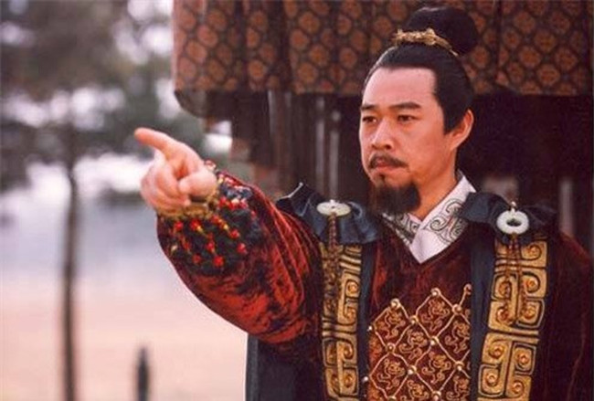 Quyền lực tối thượng giúp Tần Thủy Hoàng thống nhất Trung Hoa