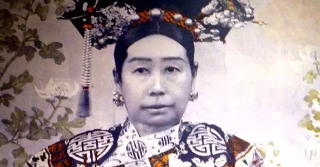 Những thú ăn chơi xa xỉ và kì dị của Từ Hy Thái Hậu