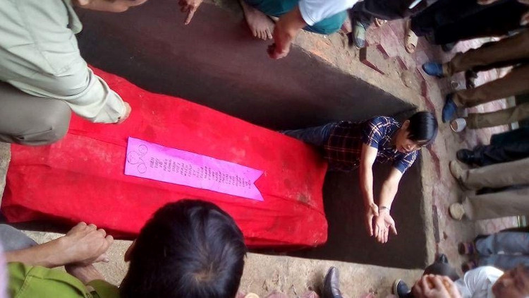 Bí ẩn về ngôi mộ cổ hàng trăm năm còn nguyên thi hài ở Nghệ An