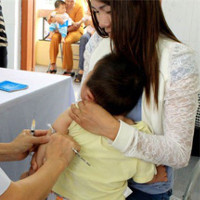 Những vắc xin quan trọng cần tiêm cho trẻ trên một tuổi