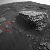 Phát hiện vật thể lạ chuyển động trên sao Hỏa