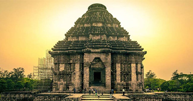 Bí ẩn những ngôi đền "vượt thời gian" ở Ấn Độ: Có cái giá trị tới 100 tỉ USD!