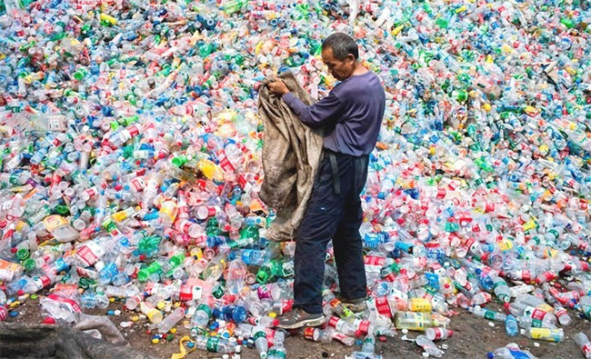 Đến năm 2030: Thế giới sẽ ngập trong rác thải nhựa vì Trung Quốc cấm nhập khẩu rác
