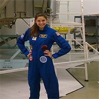 Cô gái 17 tuổi được NASA đào tạo để trở thành người đầu tiên đặt chân lên sao Hỏa