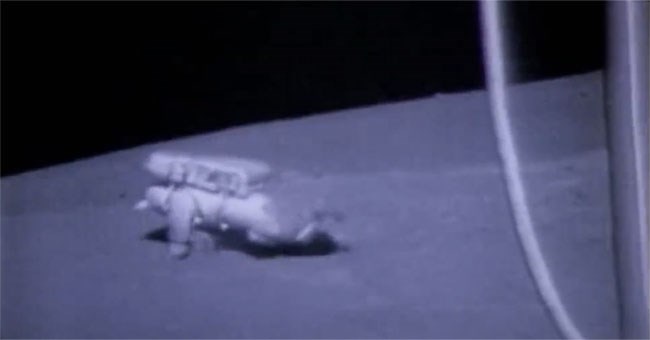 NASA chia sẻ những cú ngã của phi hành gia trên Mặt Trăng